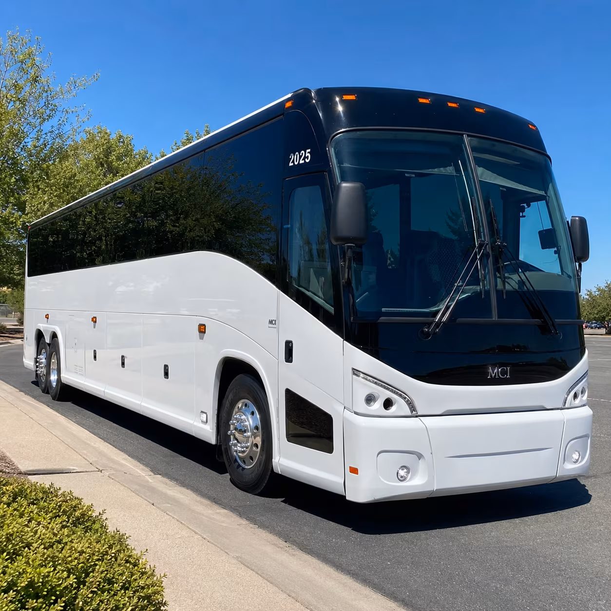 charter buses and minibuses for nashville concert runs from clarksville