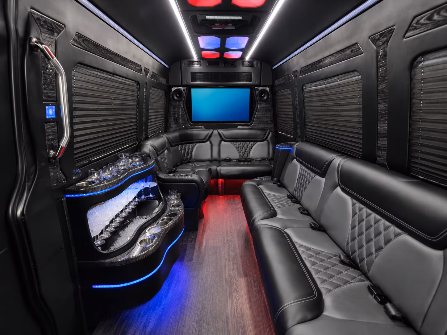 clarksville 28 passenger party bus