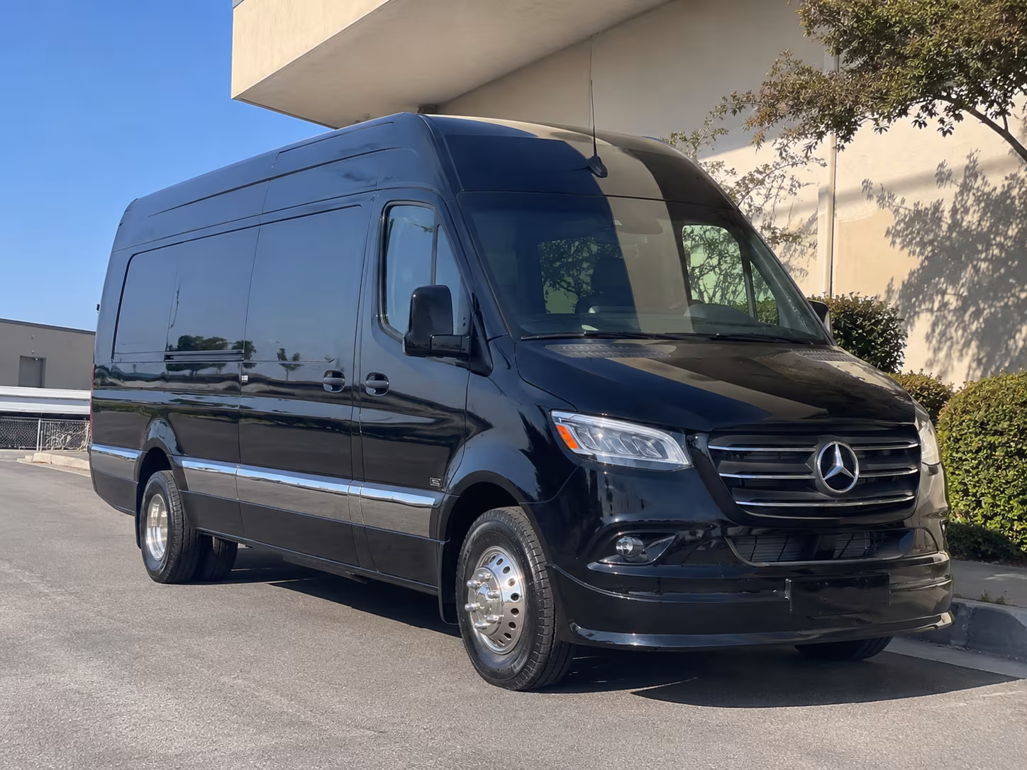 clarksville sporting event transportation onboard seating