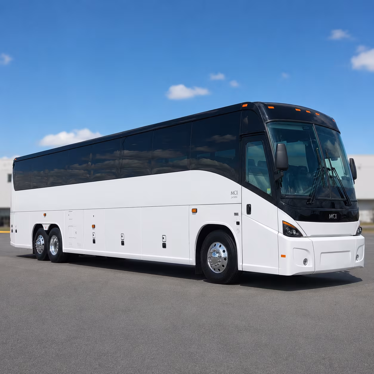 louisville memphis and huntsville airport connections from clarksville