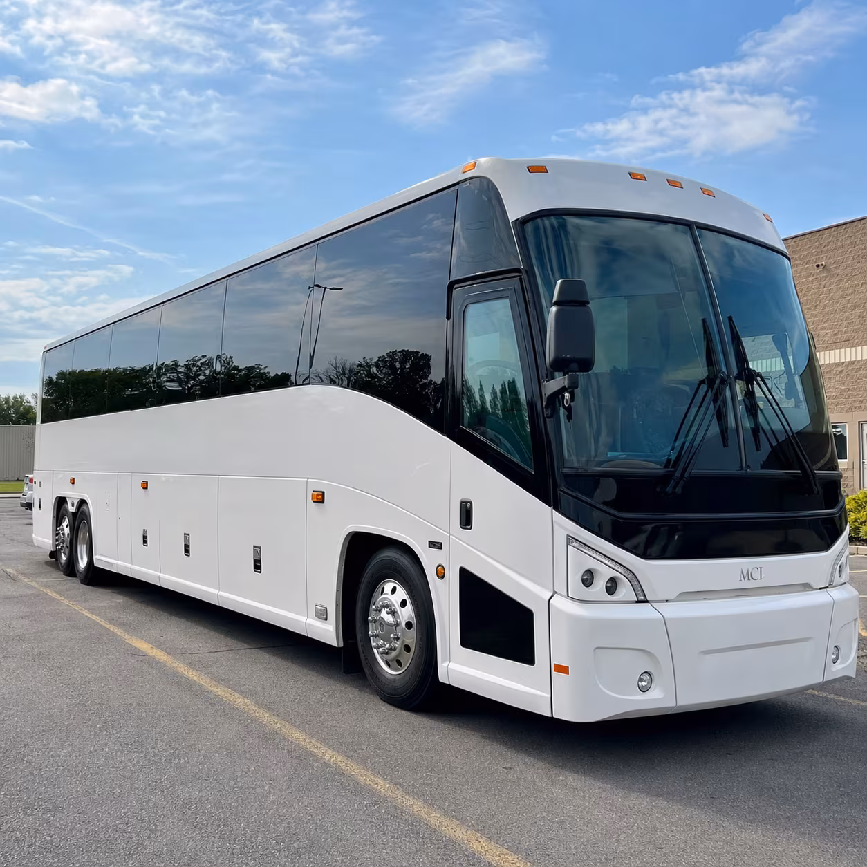 nashville airport group transfers for clarksville corporate travelers