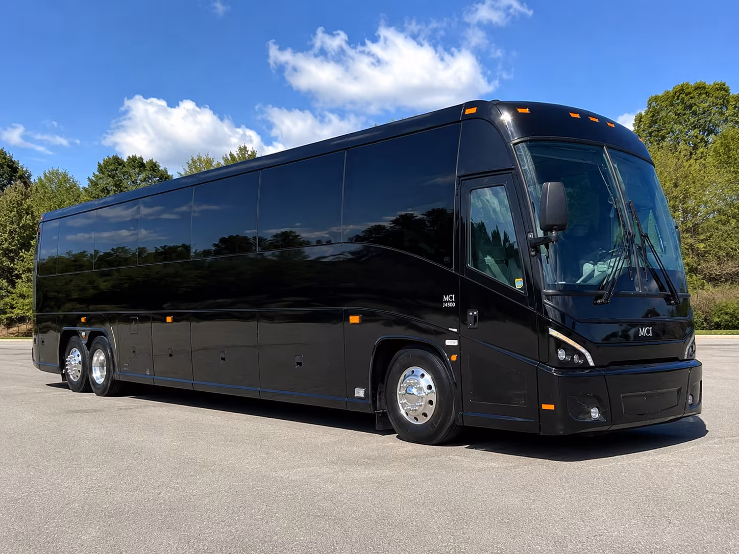 party buses and fan shuttles for fort campbell military sports groups