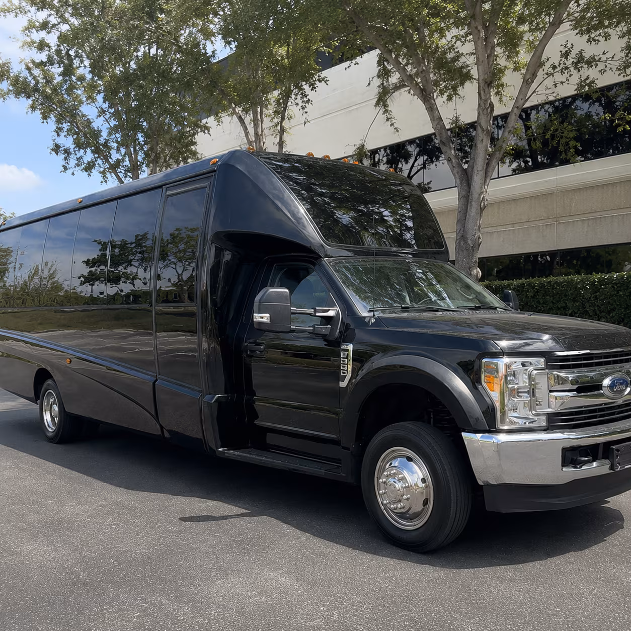 party buses for clarksville prom homecoming and school events